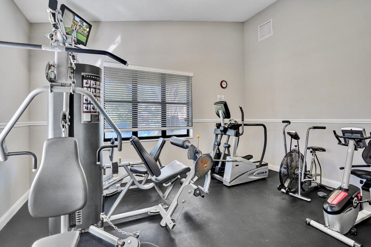 LUCERNE PARK CONDOS 1, 1A, 2 THRU 15 AND 23 THRU 2 - Residential