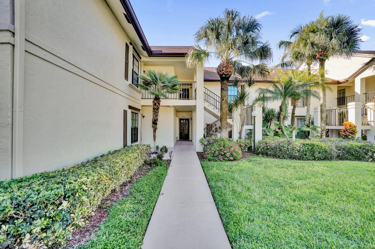 View photos, virtual tours, details... 3373 Jog Park Drive