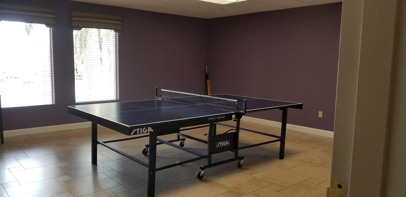 VILLAGE ROYALE GREENHILL CONDO - Residential