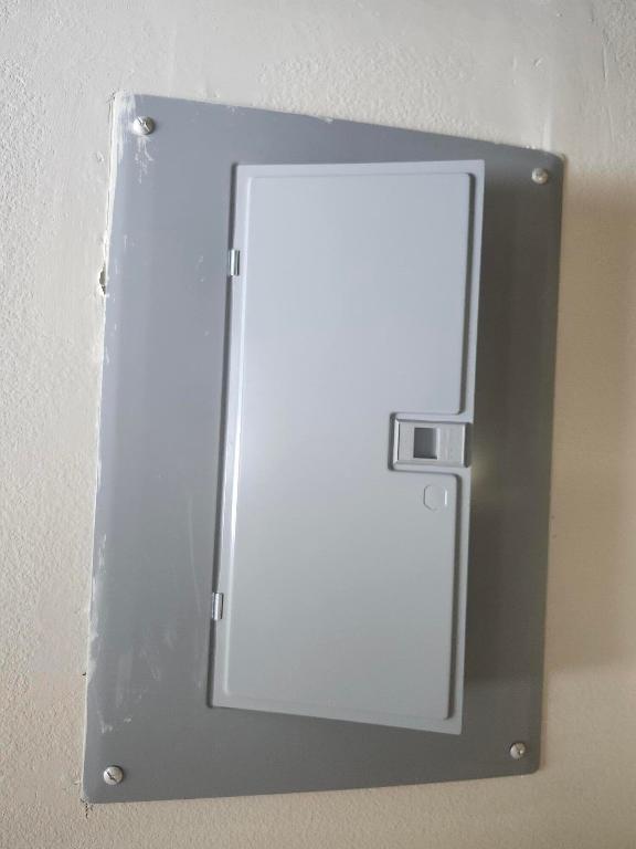 VILLAGE ROYALE GREENHILL CONDO - Residential