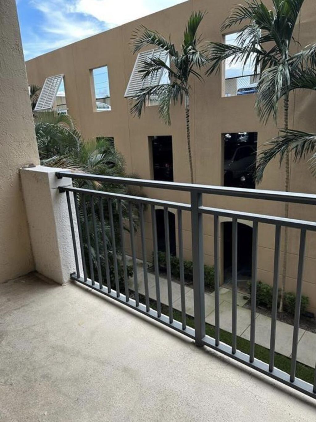 Photo of 616 Clearwater Park Road, West Palm Beach, FL 33401 (MLS # B26003753)