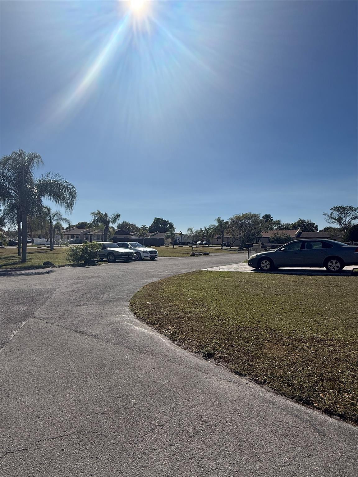 Leslie Estates - Residential