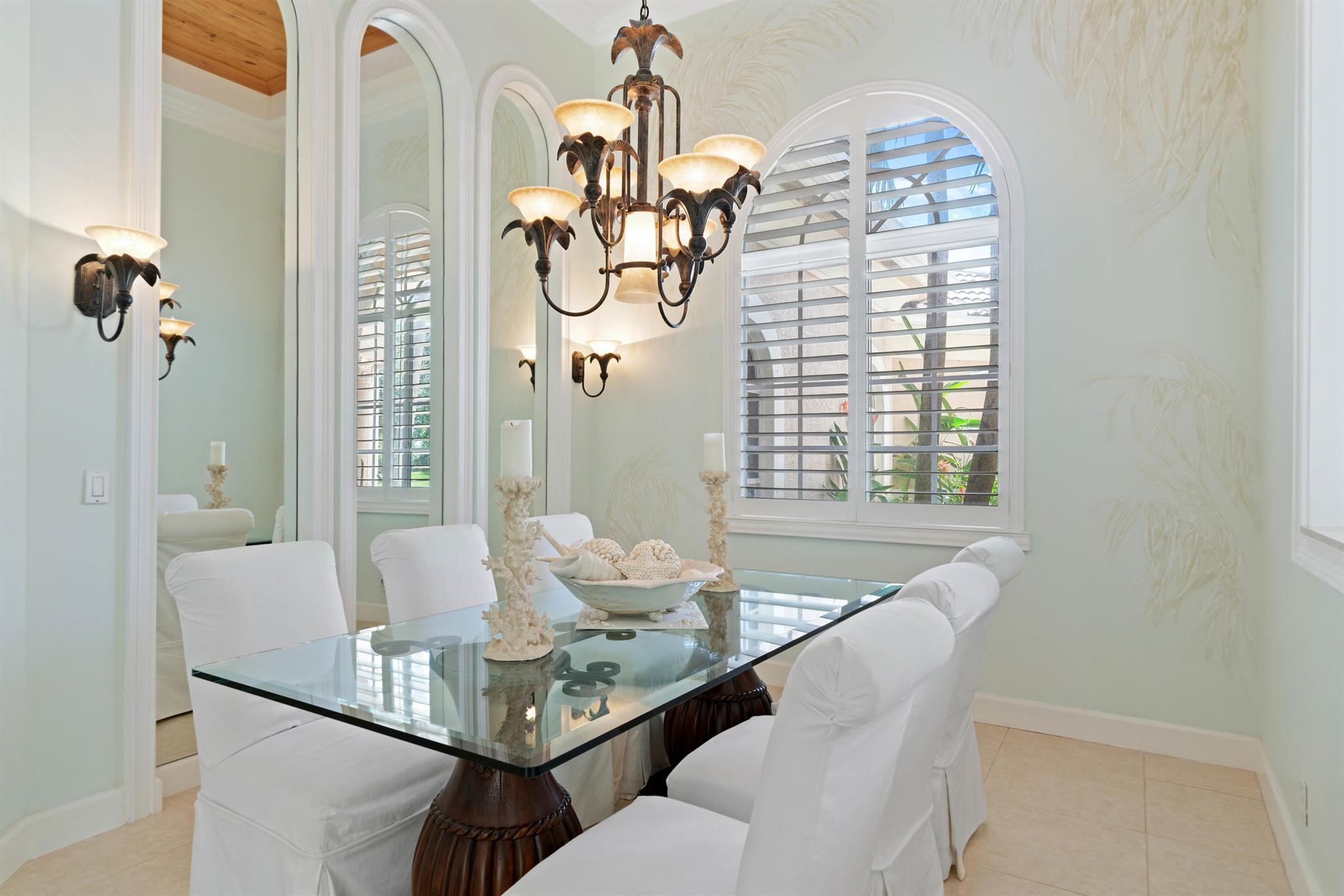 WELLINGTON AERO CLUB OF THE LANDINGS AT WELLINGTON - Residential