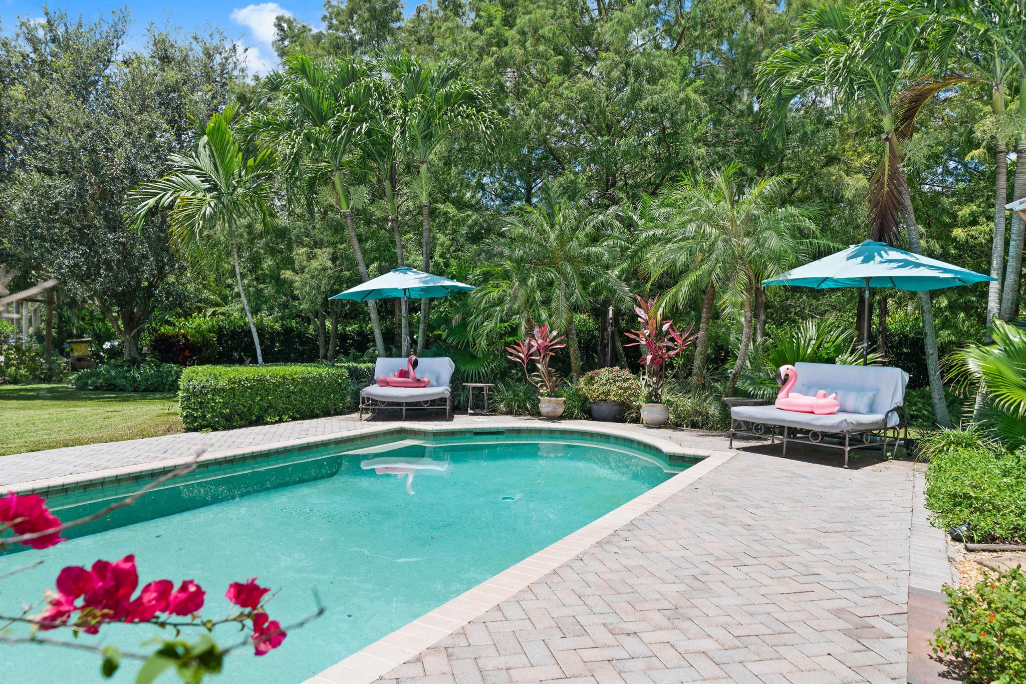 WELLINGTON AERO CLUB OF THE LANDINGS AT WELLINGTON - Residential