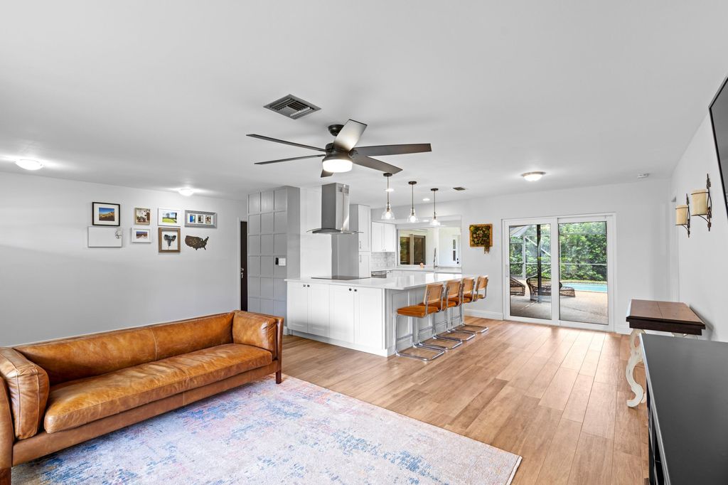 Photo of 1039 NW 8th Street, Boca Raton, FL 33486 (MLS # R11125878)