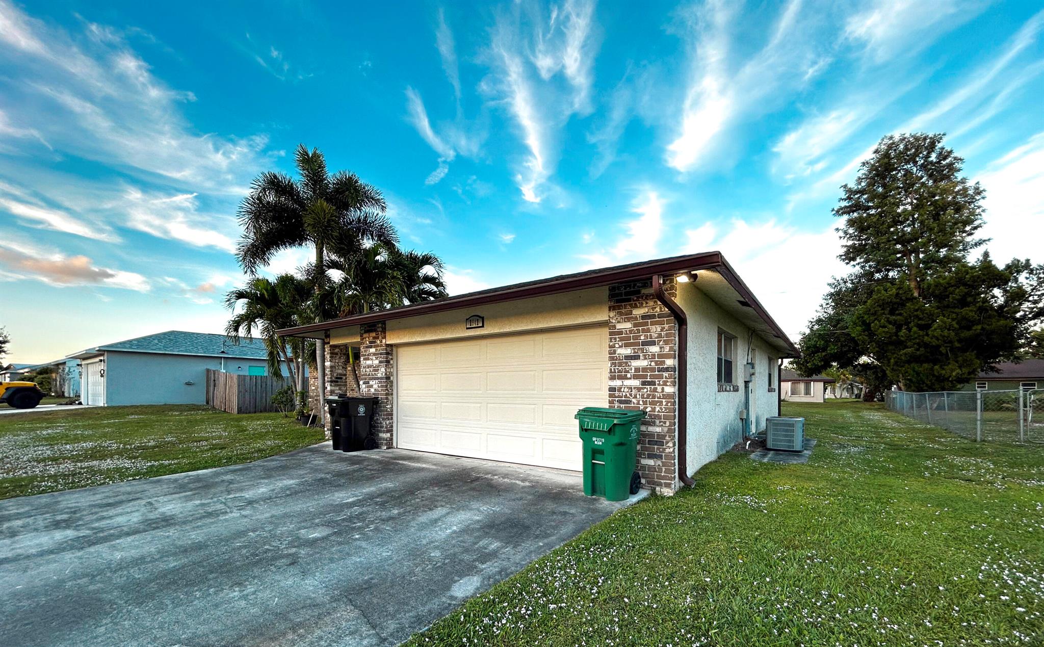 PORT ST LUCIE SECTION 13 - Residential