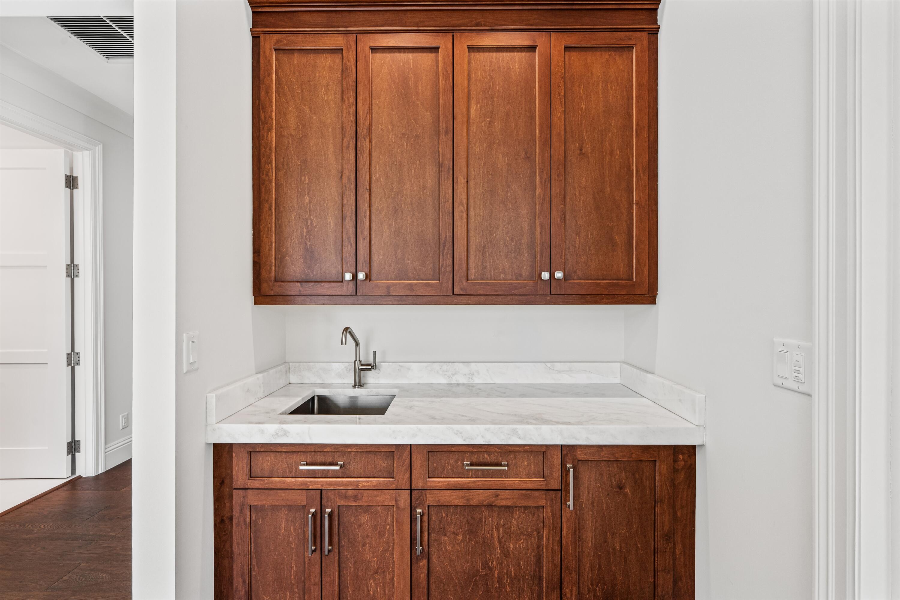 BOCA HARBOUR ISLAND SEC - Residential