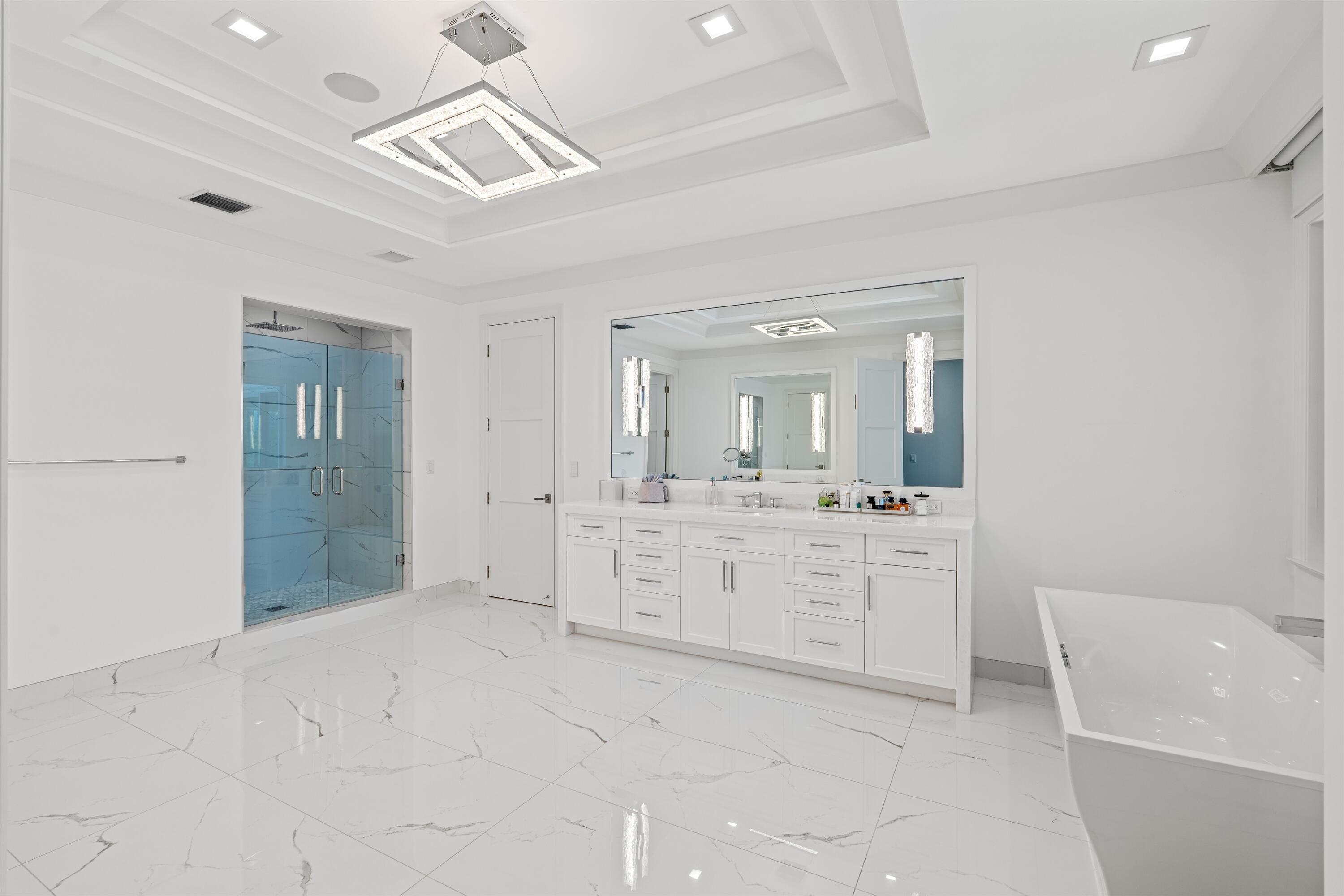 BOCA HARBOUR ISLAND SEC - Residential