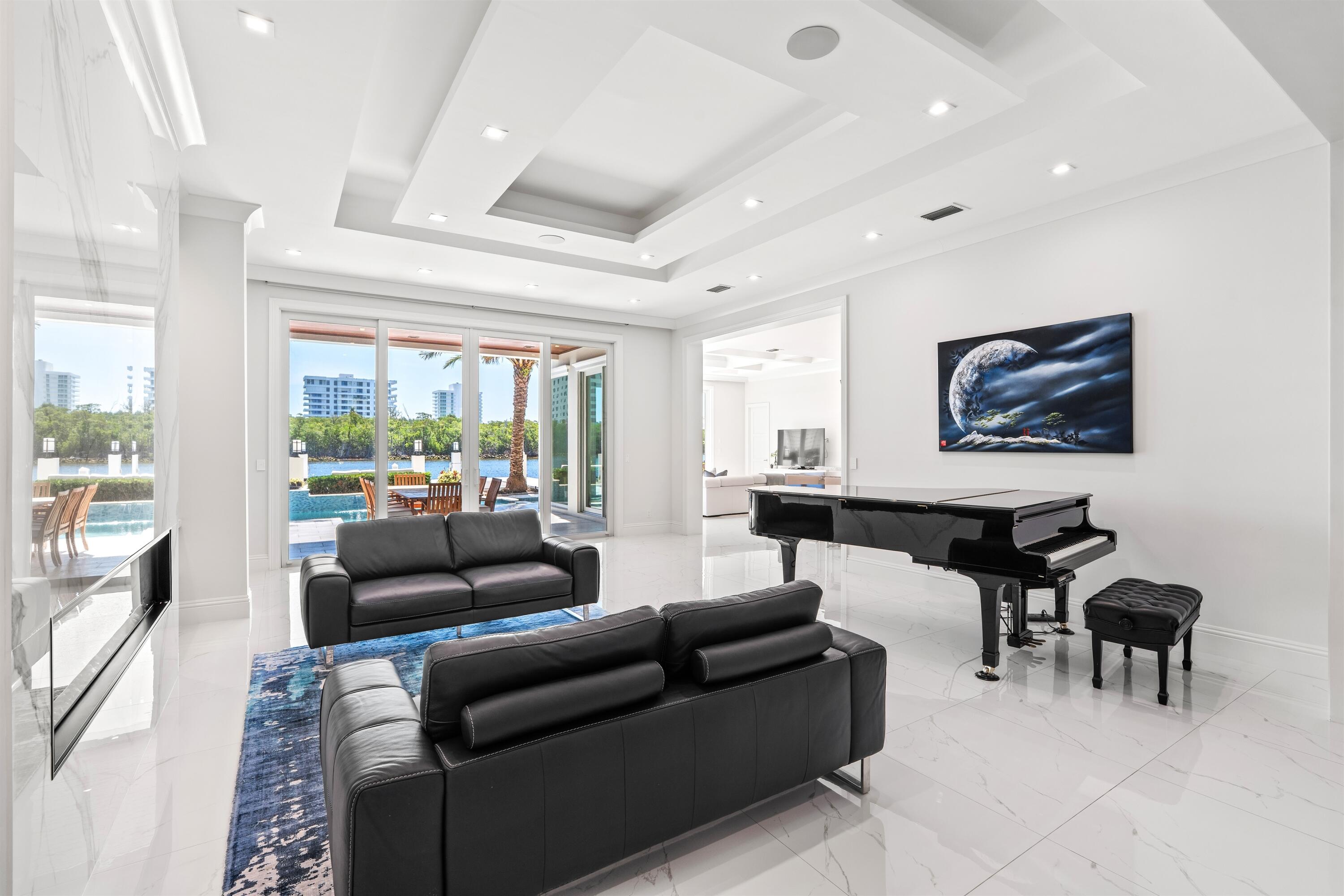 BOCA HARBOUR ISLAND SEC - Residential