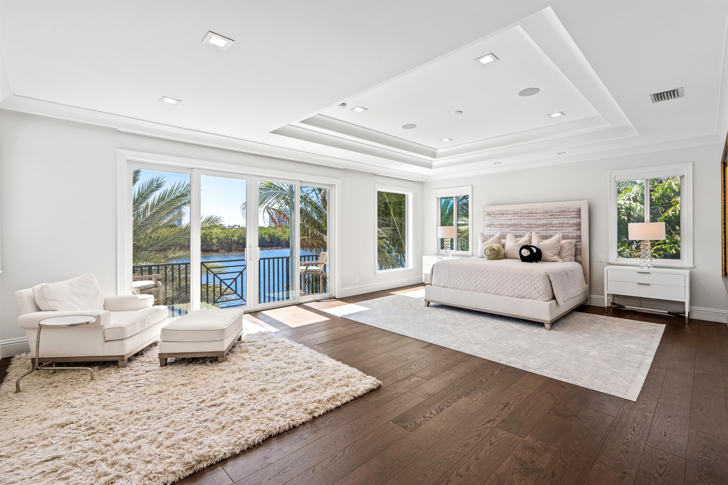 BOCA HARBOUR ISLAND SEC - Residential