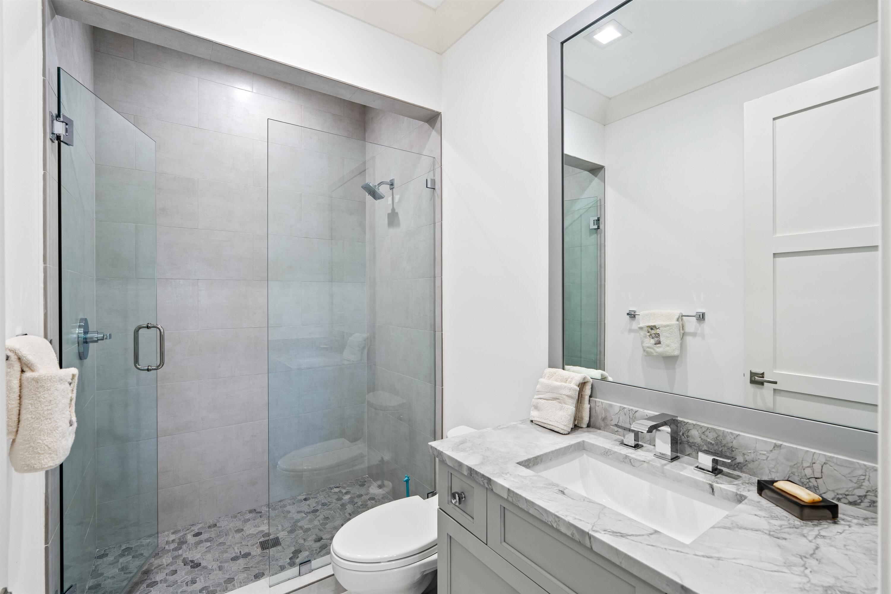 BOCA HARBOUR ISLAND SEC - Residential