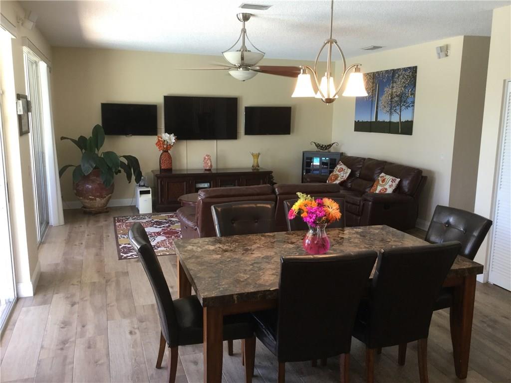 Boca Chase - Residential