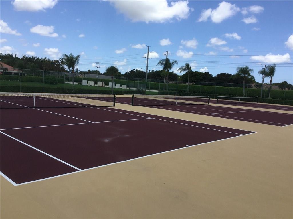 Boca Chase - Residential