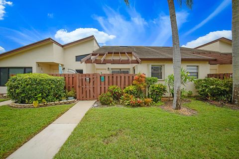 5070 Nesting Way B Delray Beach FL 33484