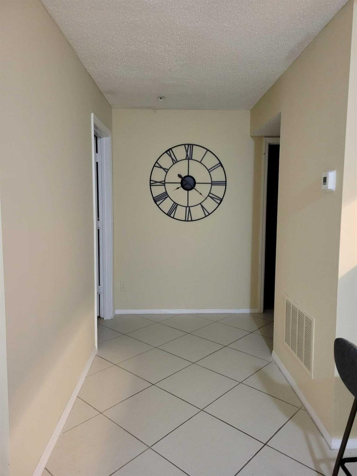 BOYNTON LANDINGS CONDOMIN - Residential Lease