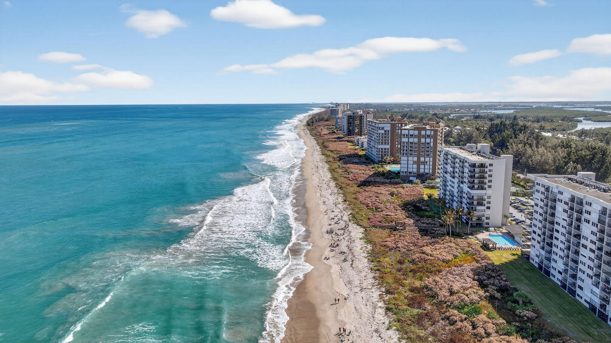 OCEAN HARBOUR SOUTH CONDOMINIUM - Residential