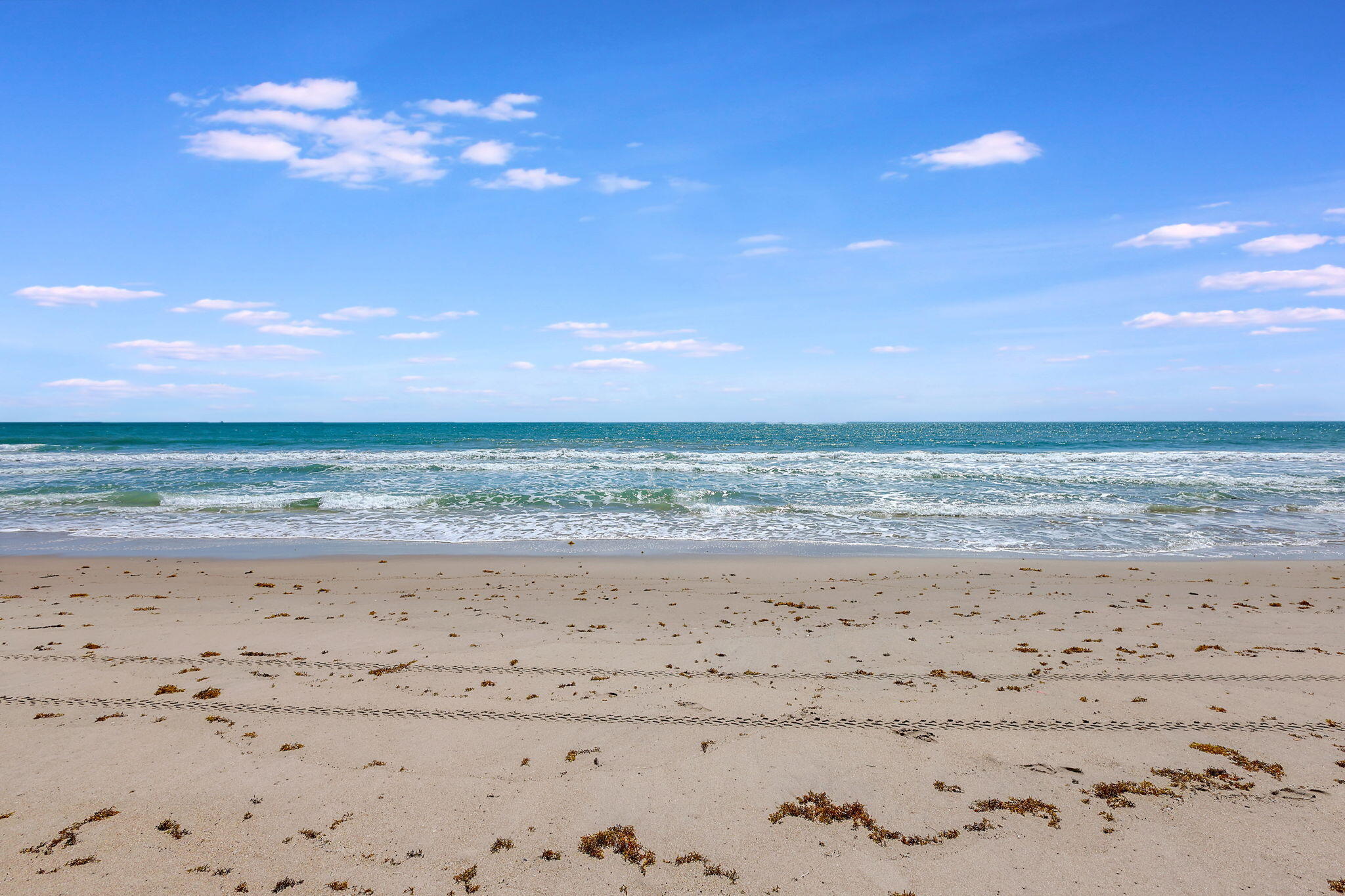 OCEAN HARBOUR SOUTH CONDOMINIUM - Residential