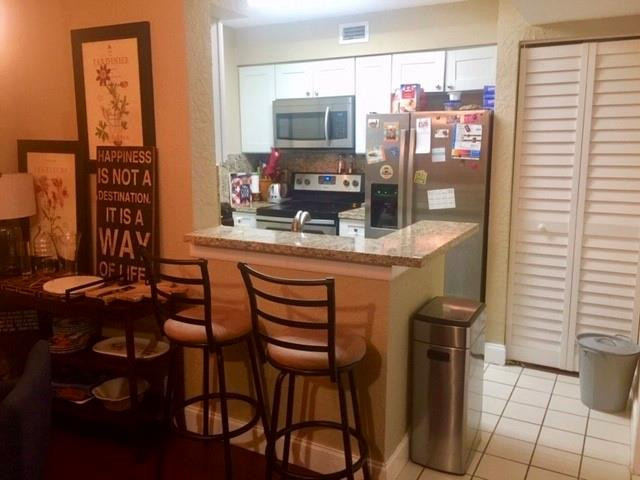 Lakeview Club Condo - Residential Lease