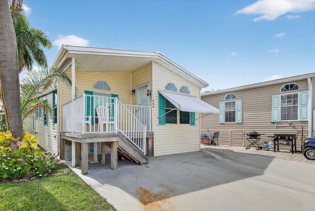 Photo of 566 Nettles Boulevard, Jensen Beach, FL 34957 (MLS # R11121710)