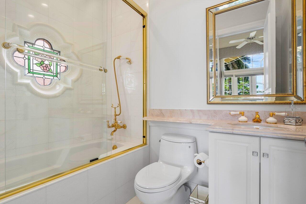 ADDISON ESTATES - Residential