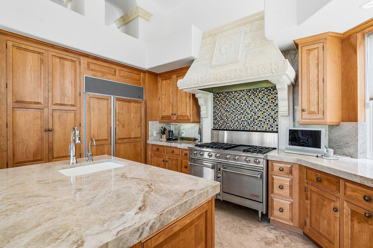 ADDISON ESTATES - Residential