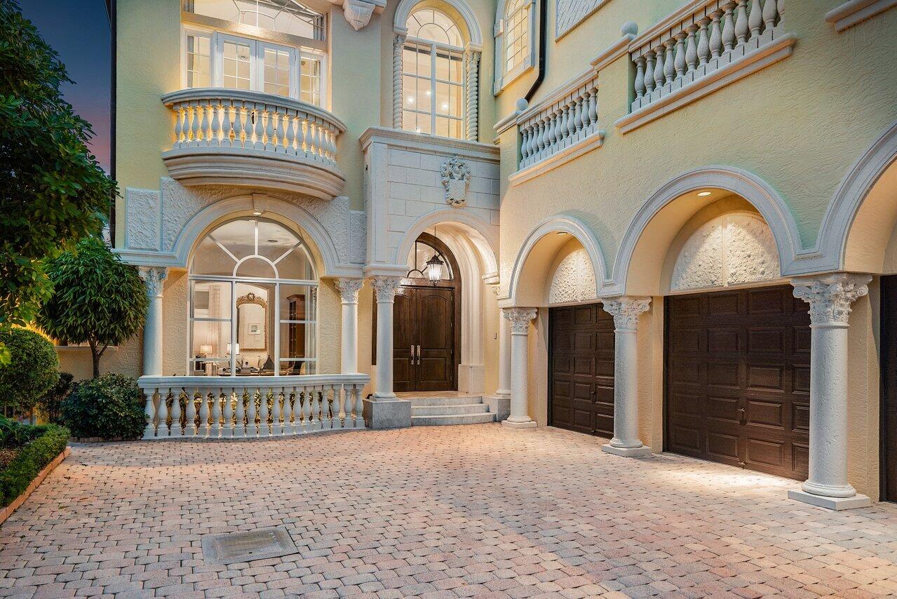 ADDISON ESTATES - Residential