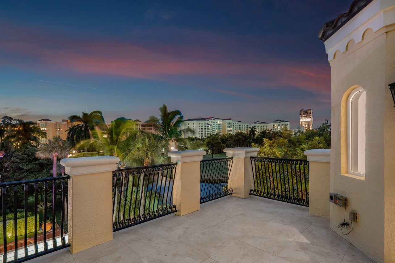 ADDISON ESTATES - Residential