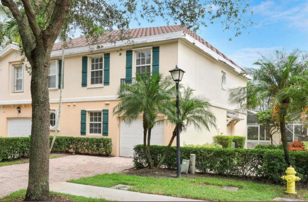 Photo of 156 Santa Barbara Way, Palm Beach Gardens, FL 33410 (MLS # R11113956)