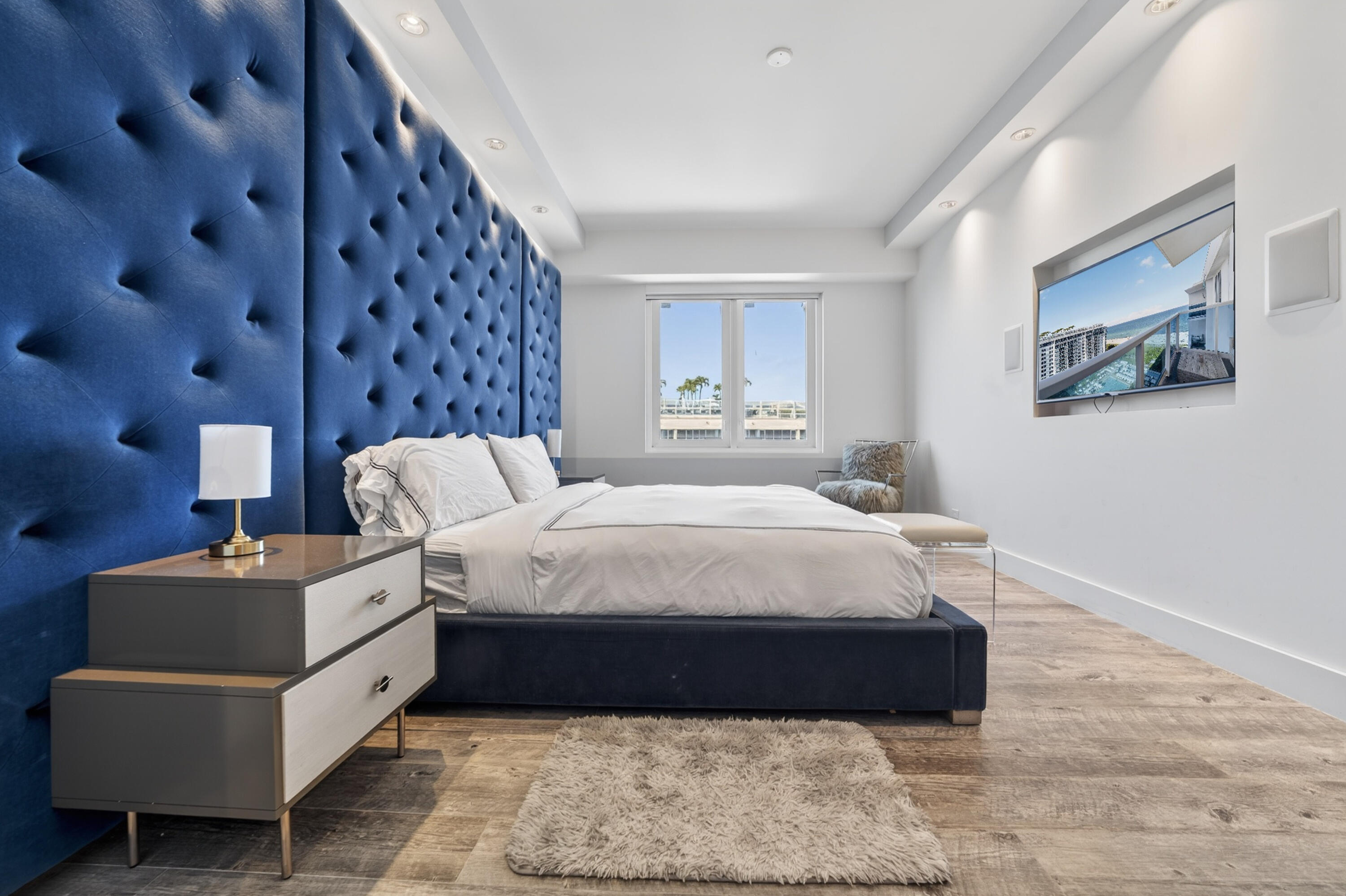 RONEY PALACE CONDO - Residential Lease
