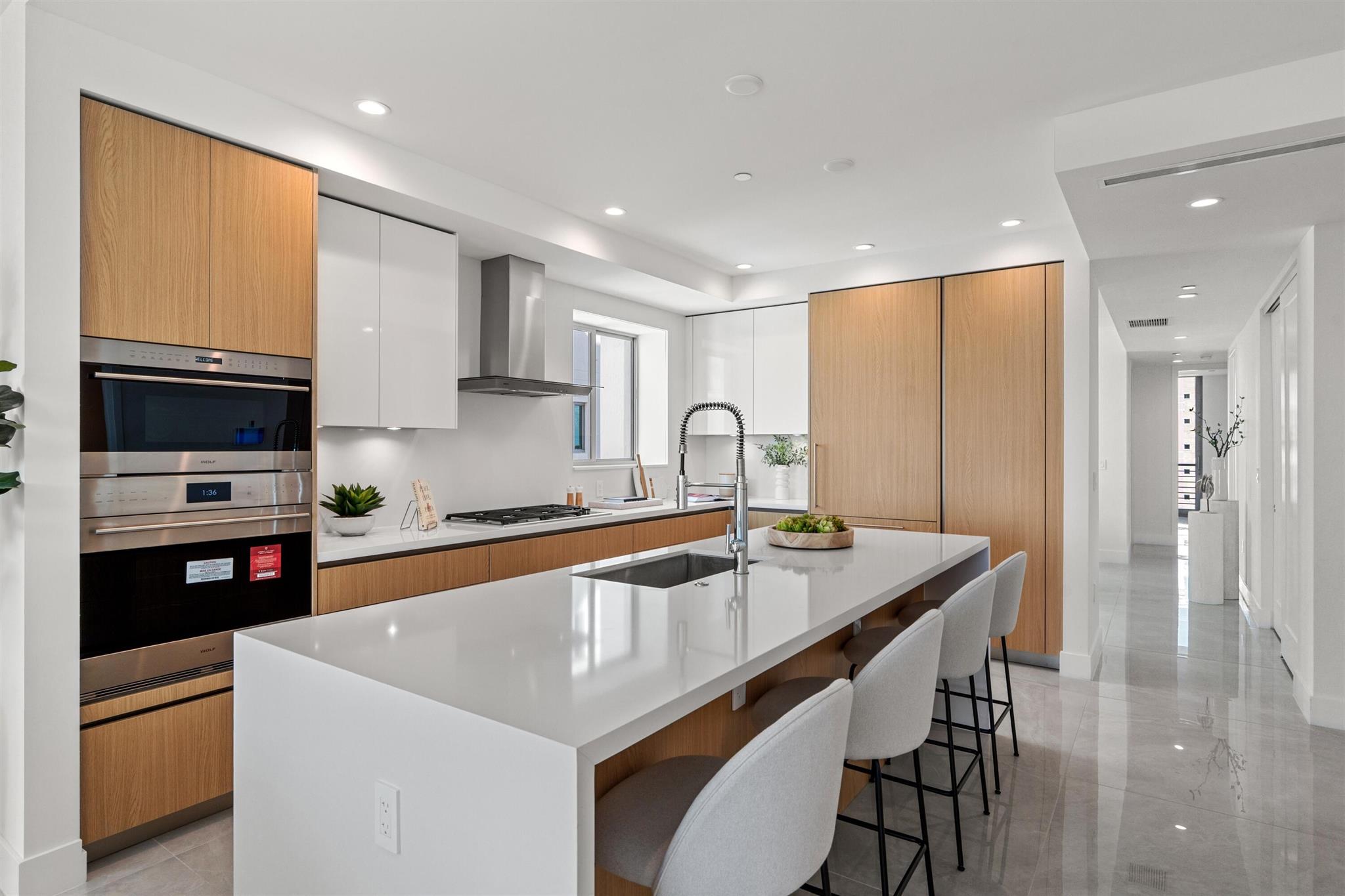 Royal Palm Residences - Residential