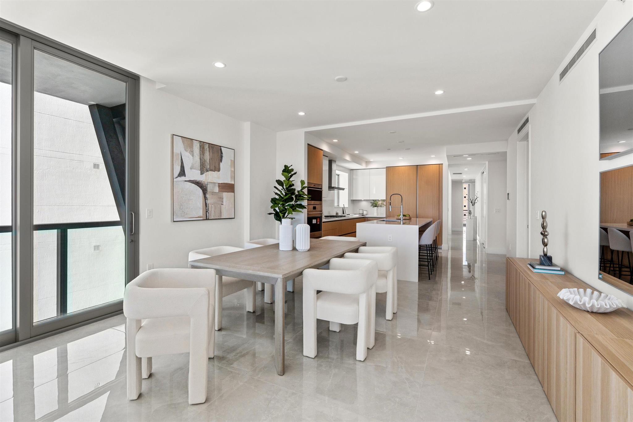 Royal Palm Residences - Residential