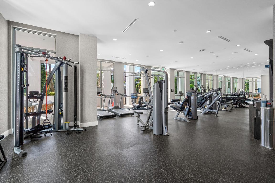 Royal Palm Residences - Residential