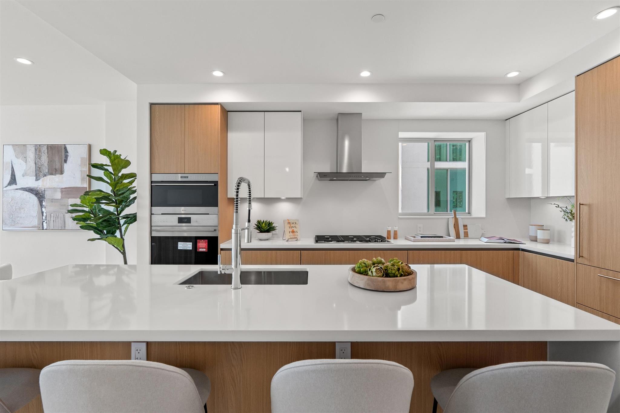 Royal Palm Residences - Residential