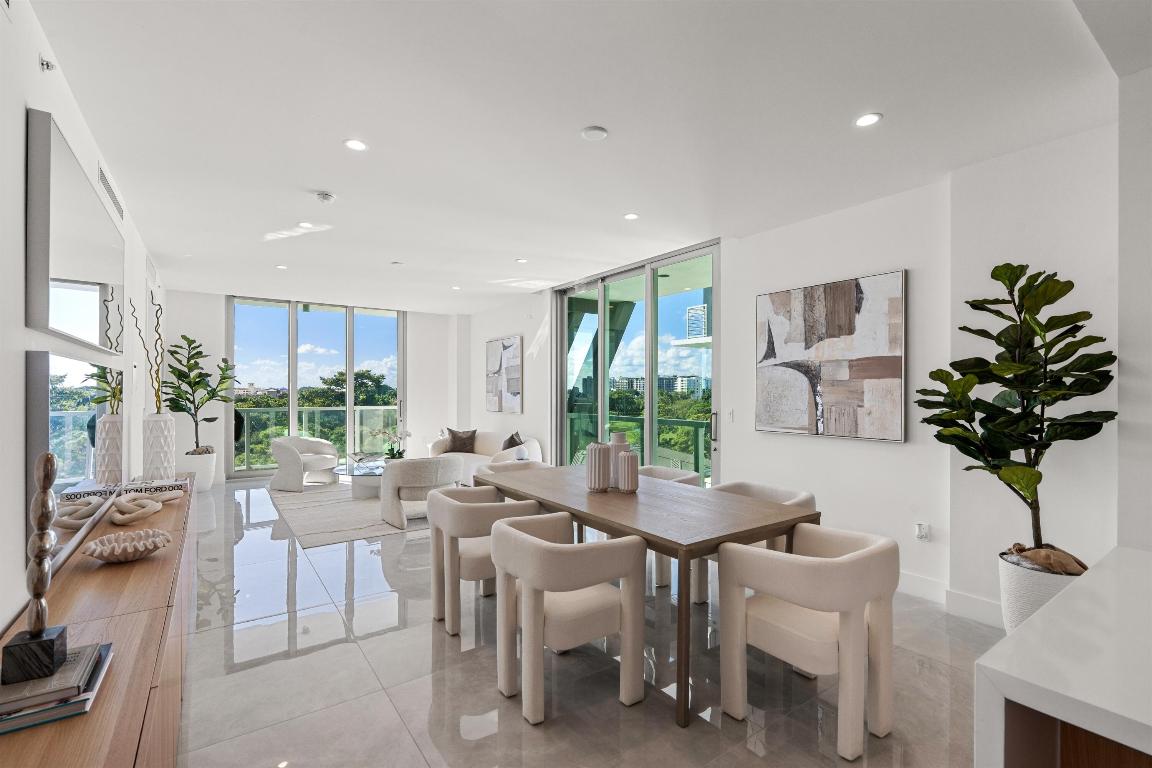 Royal Palm Residences - Residential