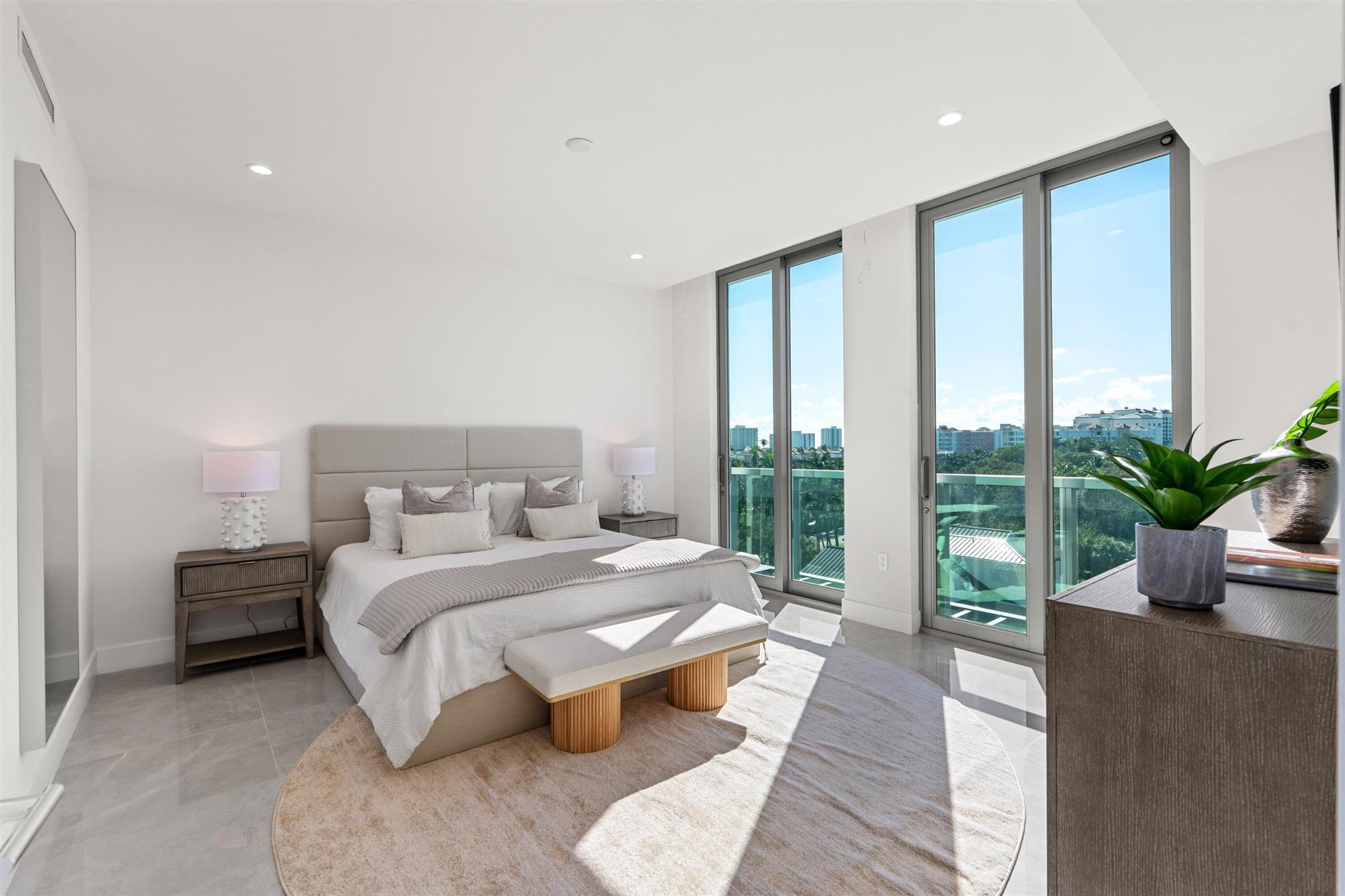 Royal Palm Residences - Residential