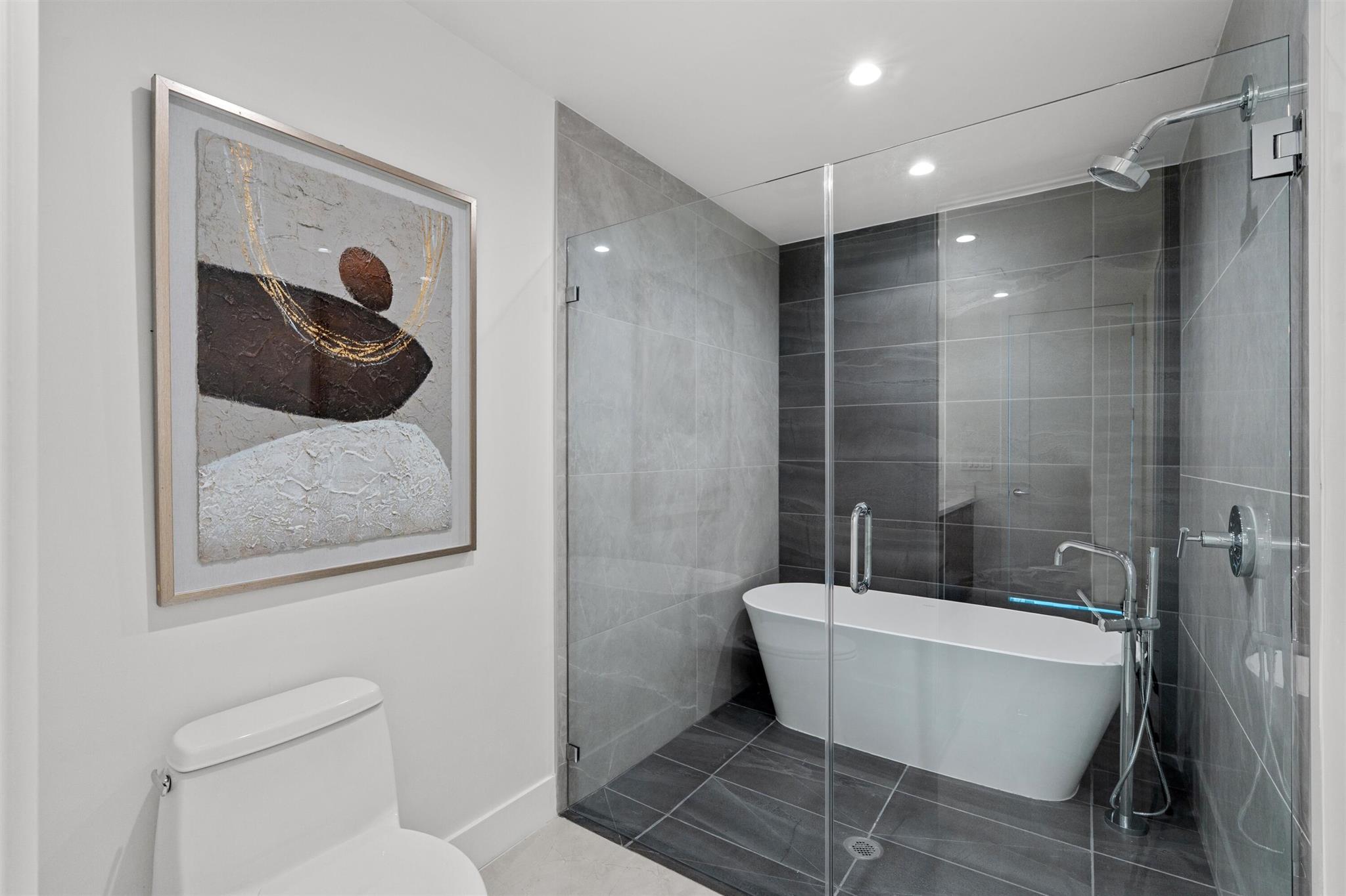 Royal Palm Residences - Residential