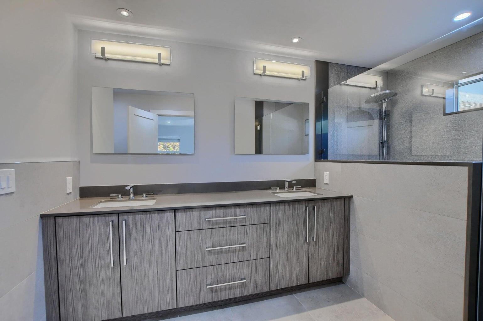 PALMETTO PARK TERRACE UNI - Residential Lease