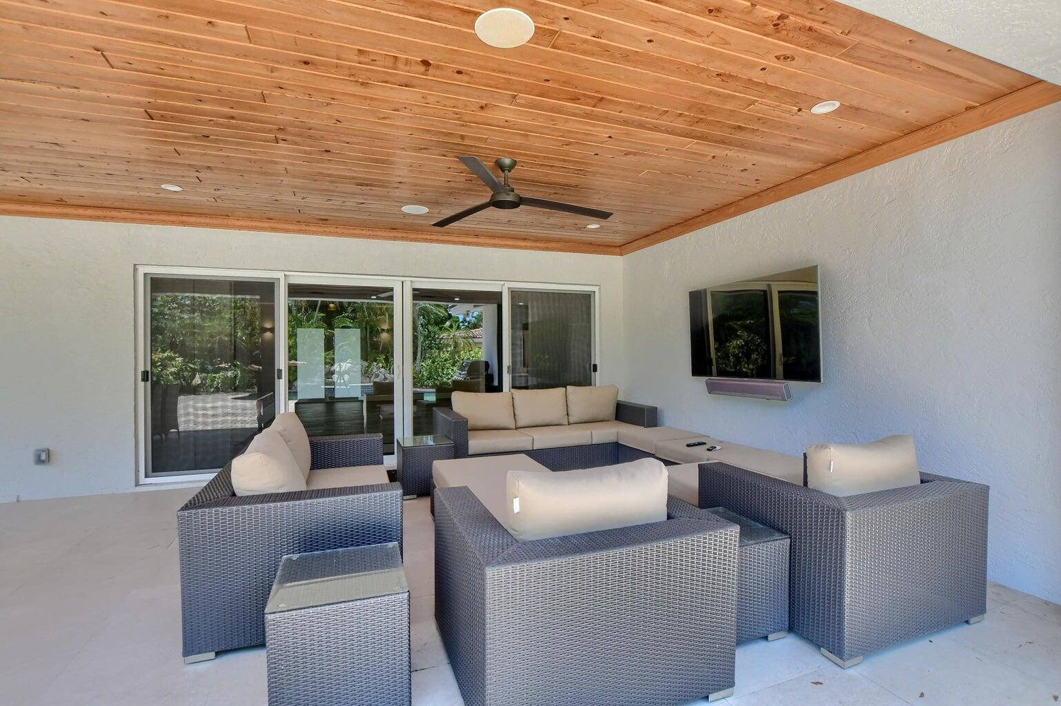 PALMETTO PARK TERRACE UNI - Residential Lease