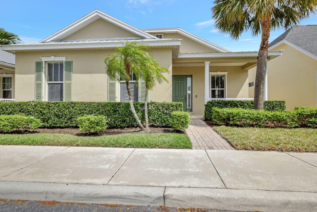 Photo of 10512 SW Katrina Way, Port Saint Lucie, FL 34987 (MLS # R10977446)