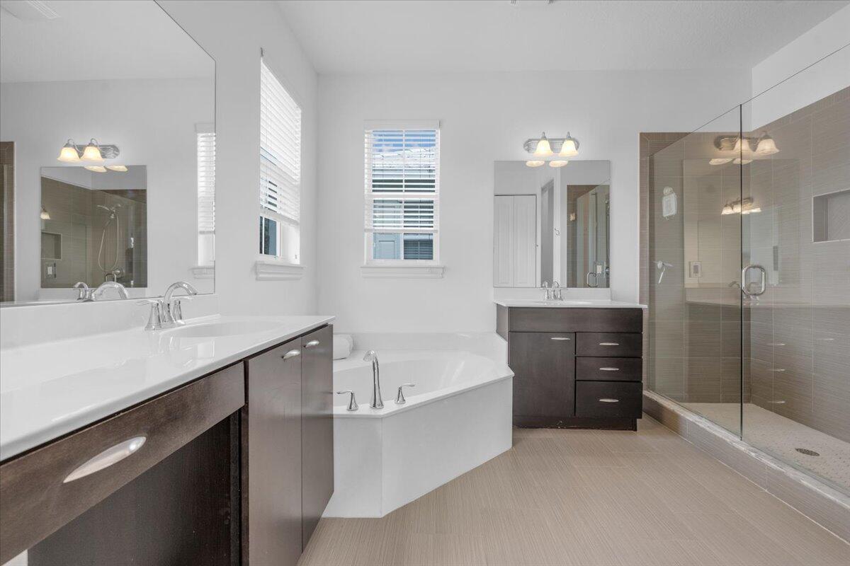 BOTANICA - Residential