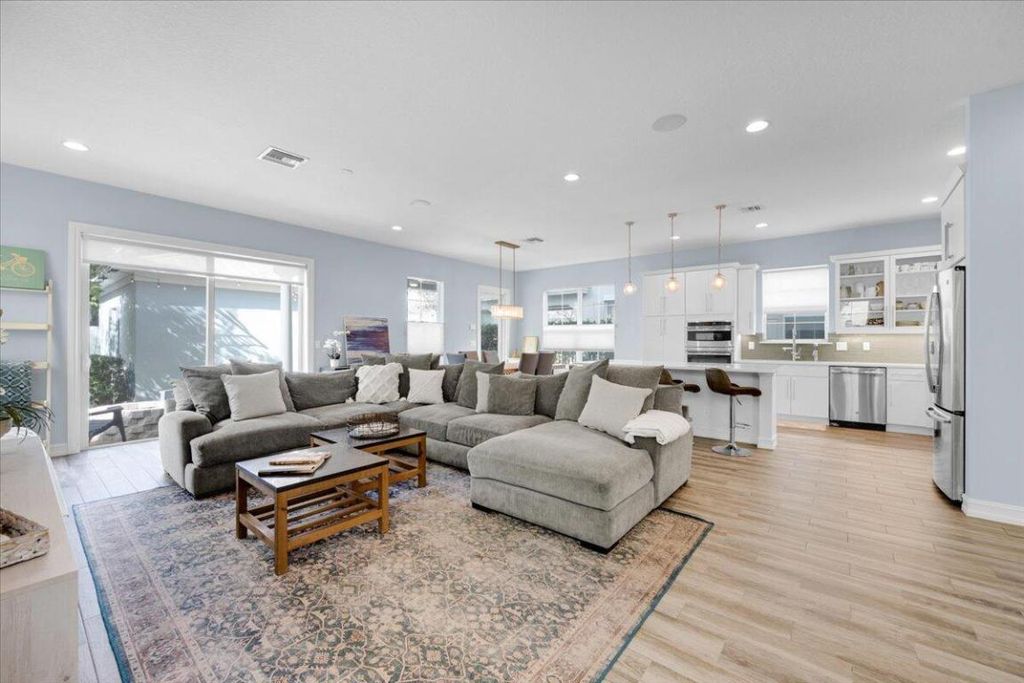 Photo of 120 W Bay Cedar Circle, Jupiter, FL 33458 (MLS # R11144599)