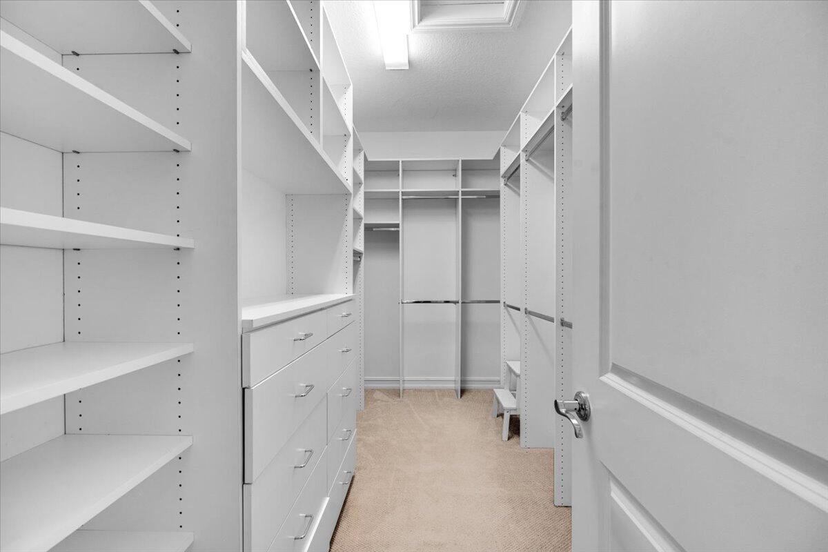 BOTANICA - Residential