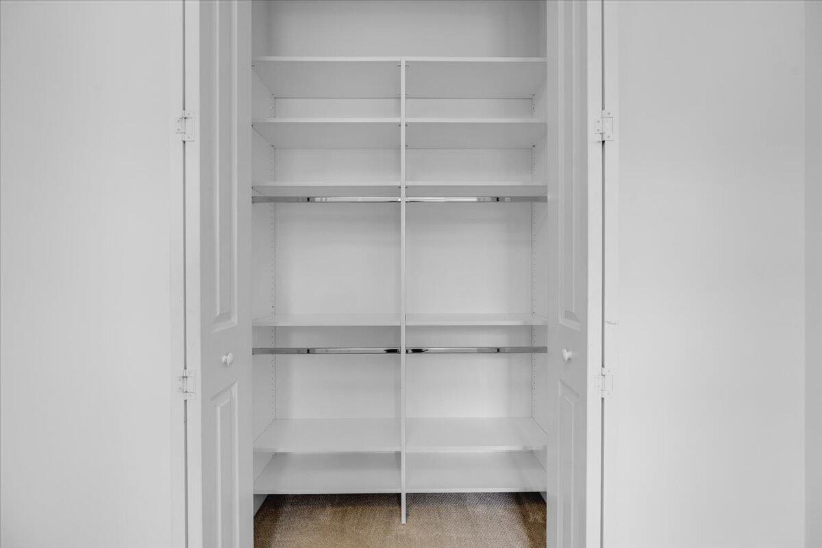 BOTANICA - Residential