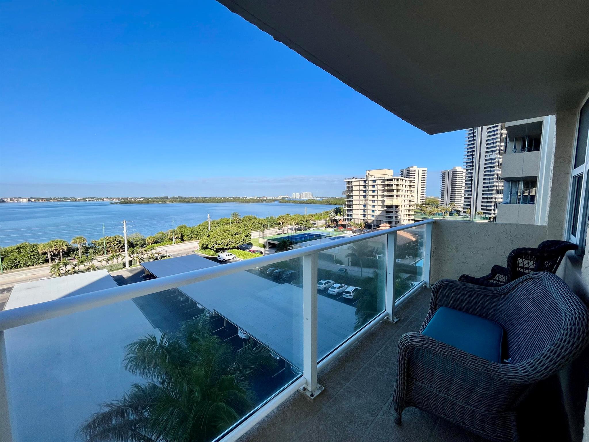 AQUARIUS CONDO - Residential Lease