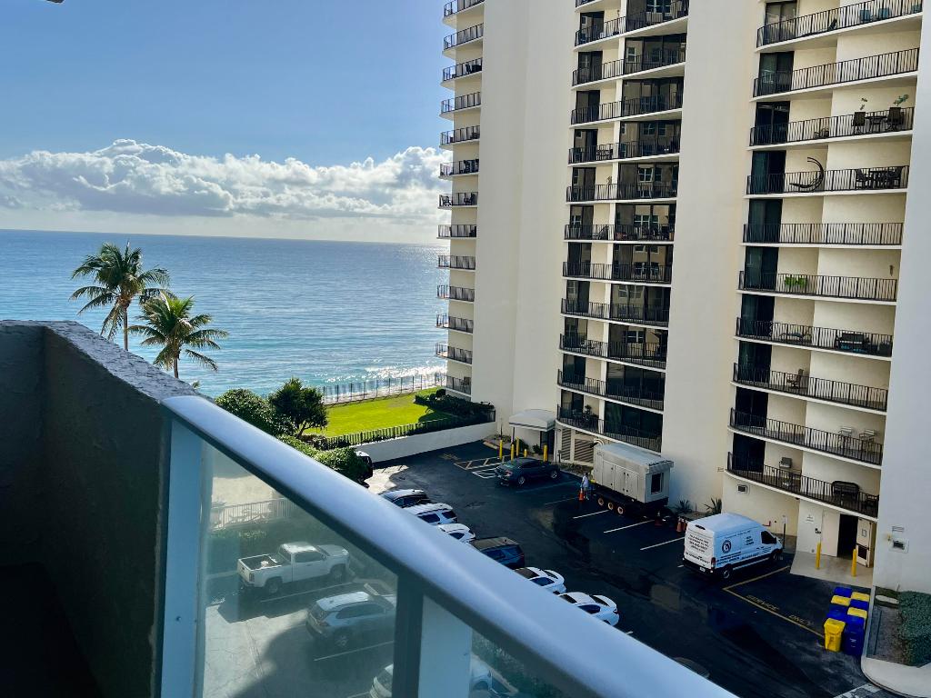 AQUARIUS CONDO - Residential Lease