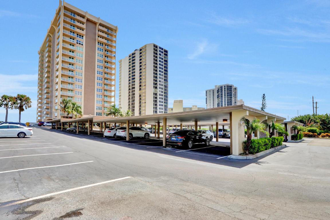 AQUARIUS CONDO - Residential Lease