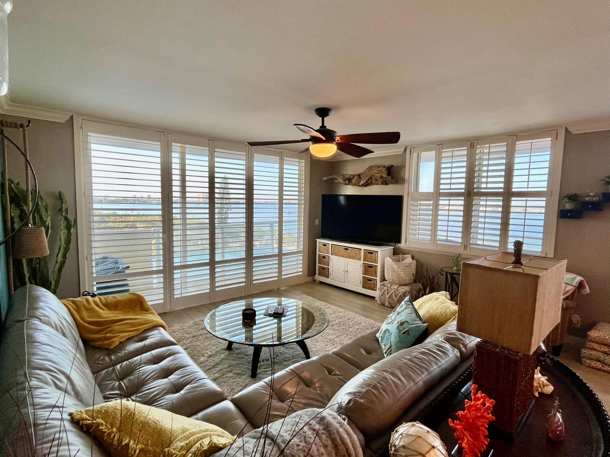 AQUARIUS CONDO - Residential Lease