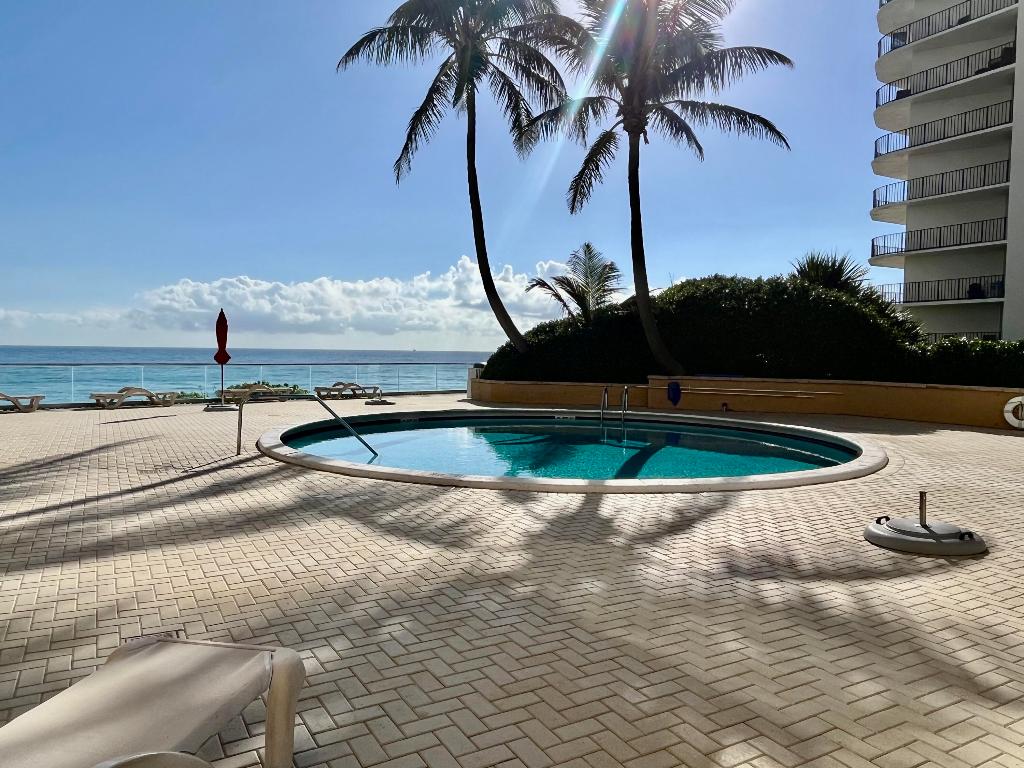 AQUARIUS CONDO - Residential Lease