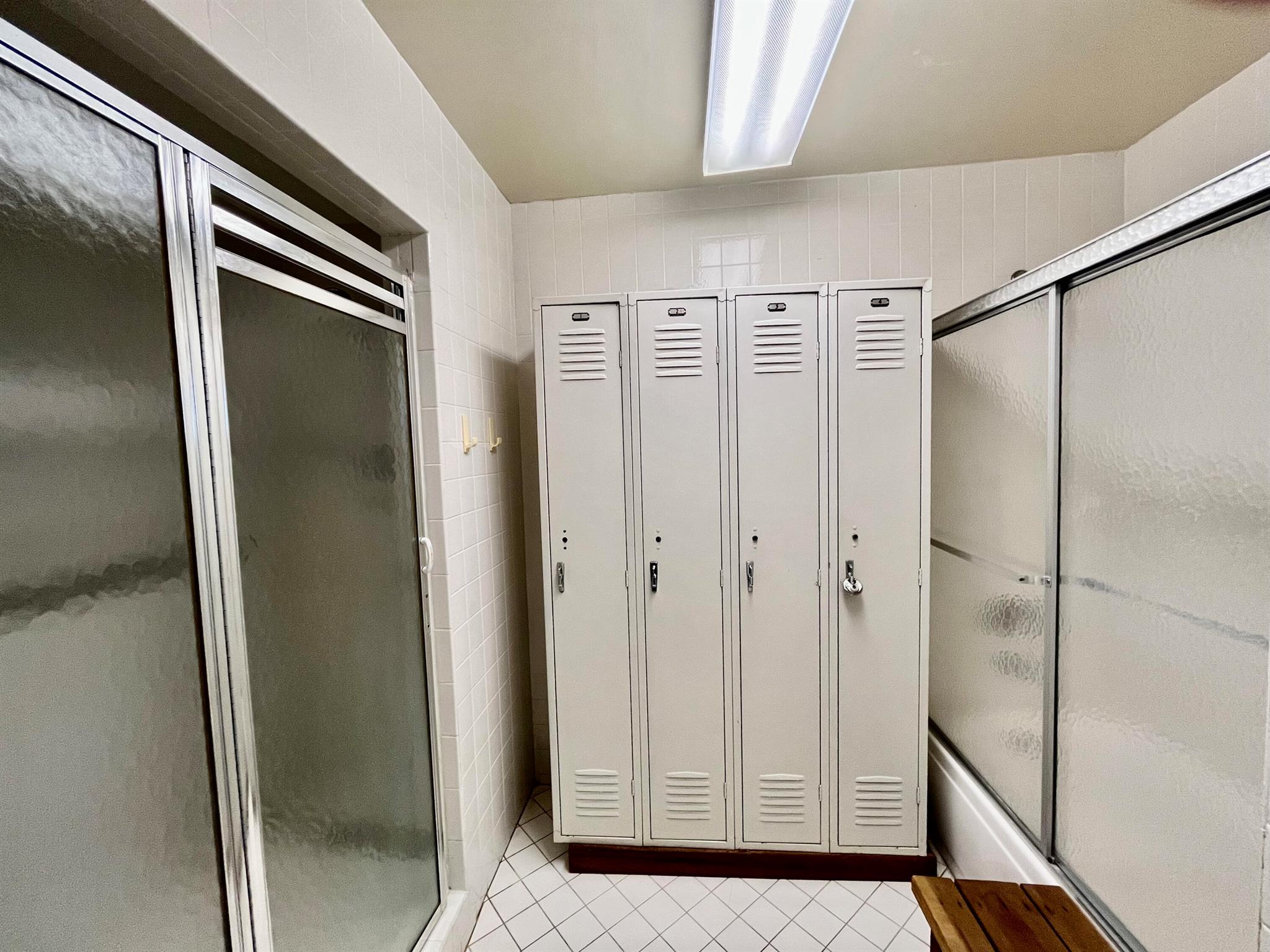 AQUARIUS CONDO - Residential Lease