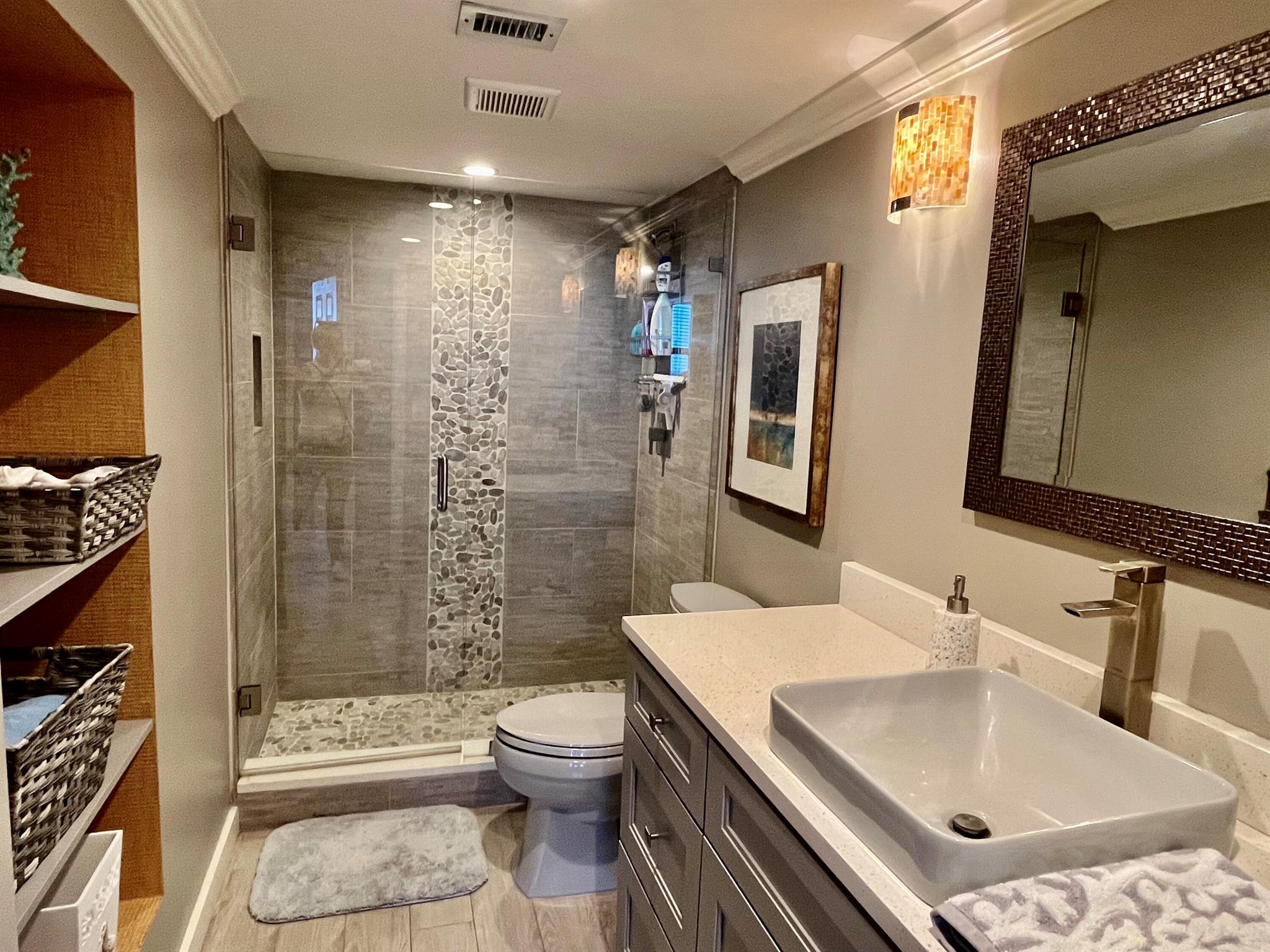 AQUARIUS CONDO - Residential Lease